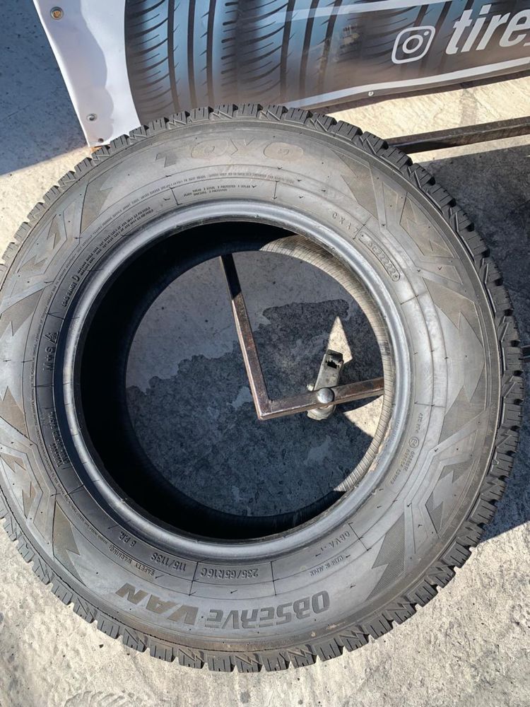Шини 235/65 R16C Toyo зима, 7,7-8,8мм 2022року 235 65 16C