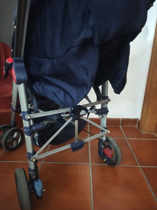 Carrinho de bebé Pierre Cardin