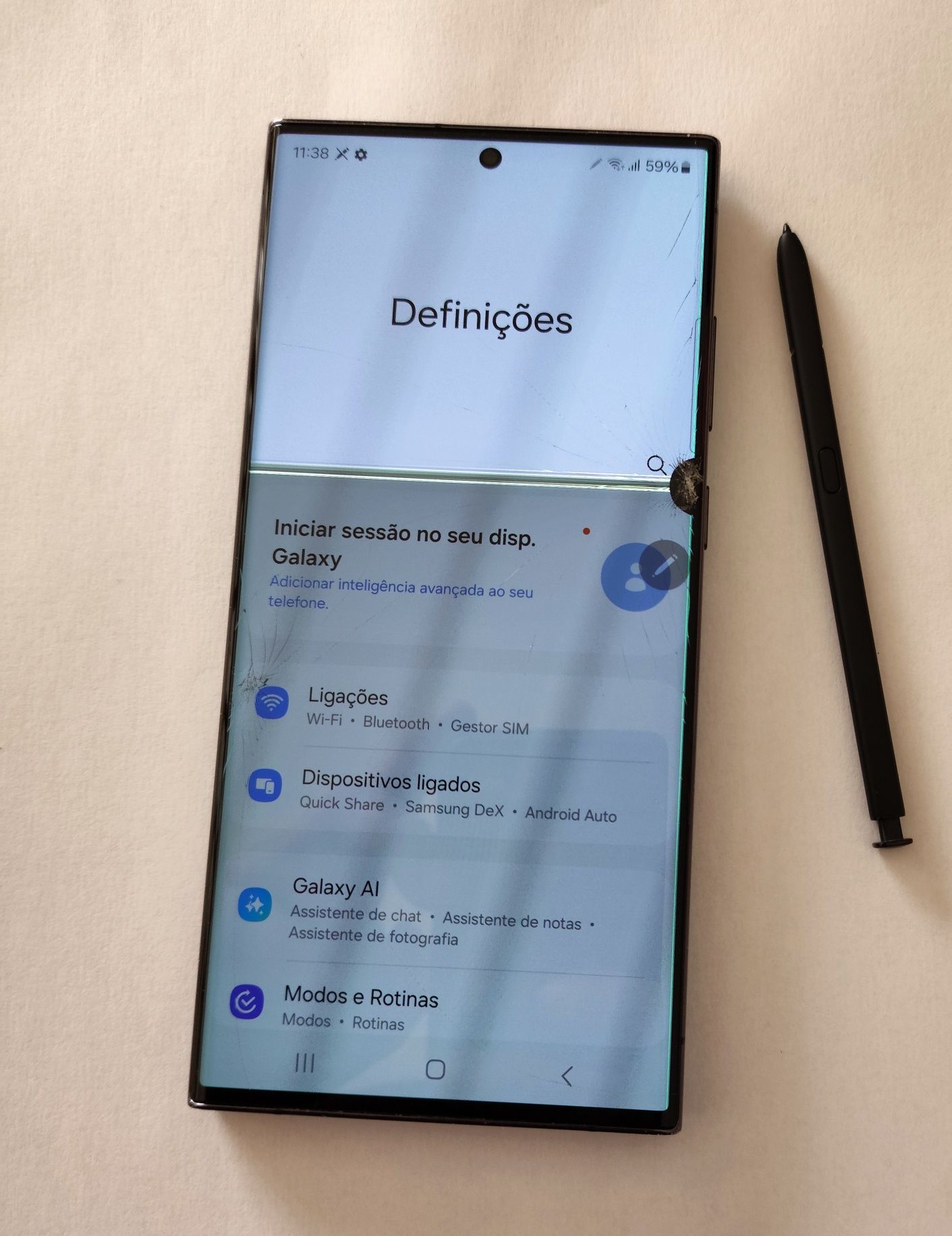 Galaxy S23 Ultra (ecrã partido)