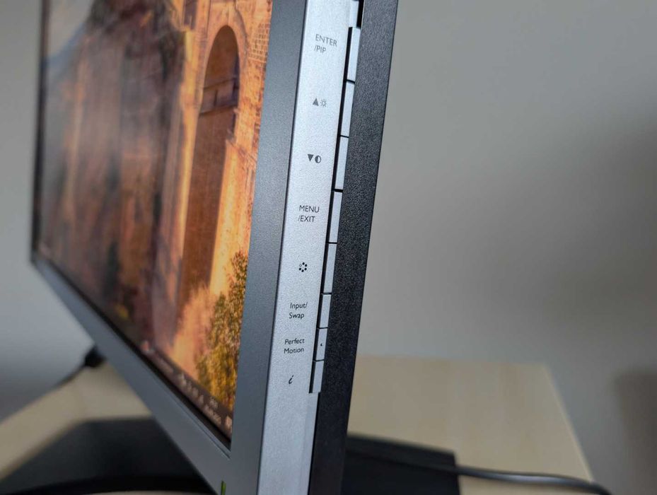 Monitor LCD 24" BenQ FP241W 1920x1200