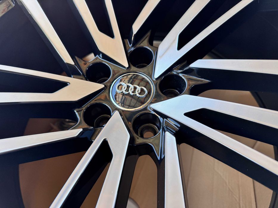 R22 5x112 10j et22 НОВІ диски Auqi Q7 Q8 RSQ8 Sq8 SQ8 ку7 ку8 титани