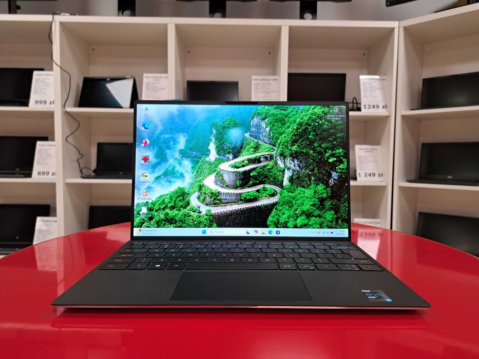 Laptop Dell XPS 9310 13" i5-11gen 8GB/512SSD Win11 FullHD USB-C