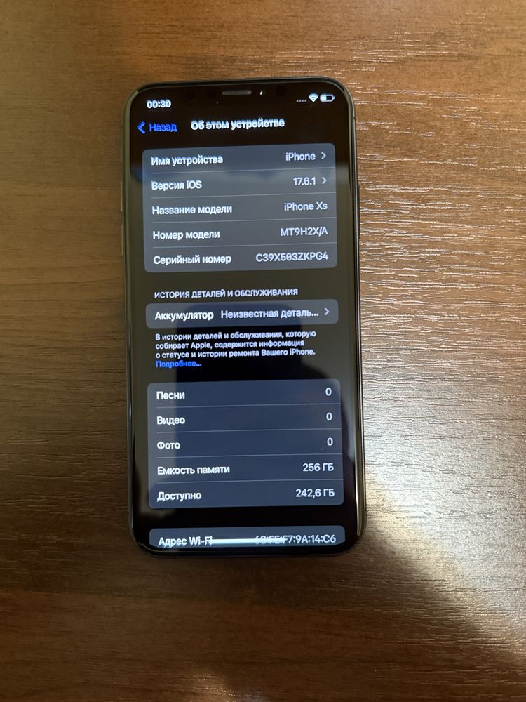 iPhone Xs, Space grey, 256 GB