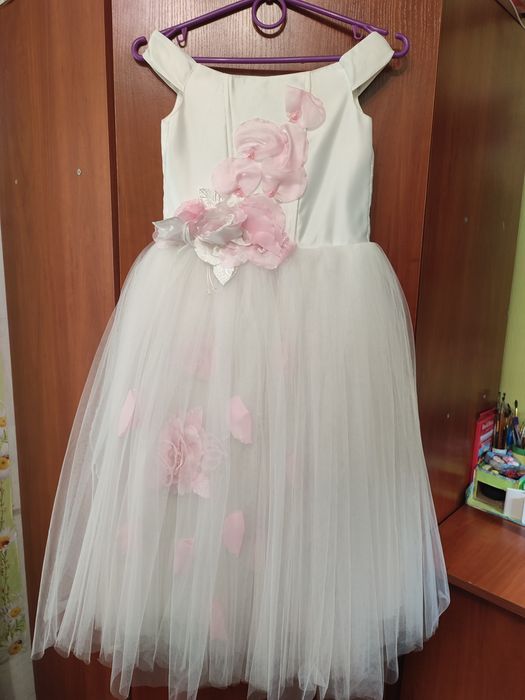 Платья для девочки в садик