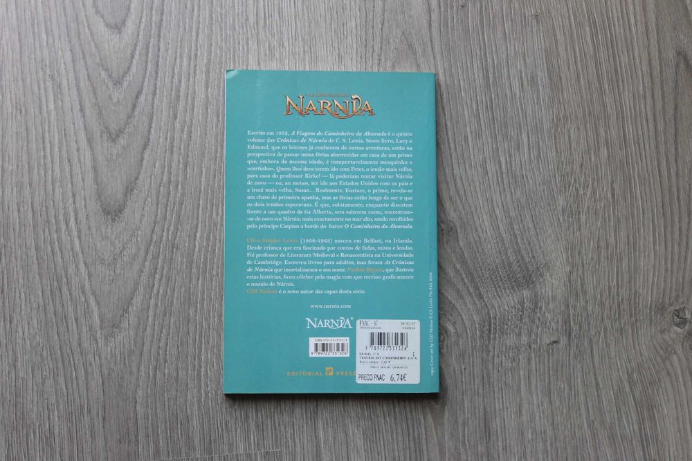 Livro A viagem do caminheiro da alvorada de C. S. Lewis