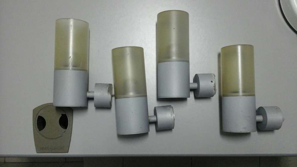 Apliques de luz em bom estado