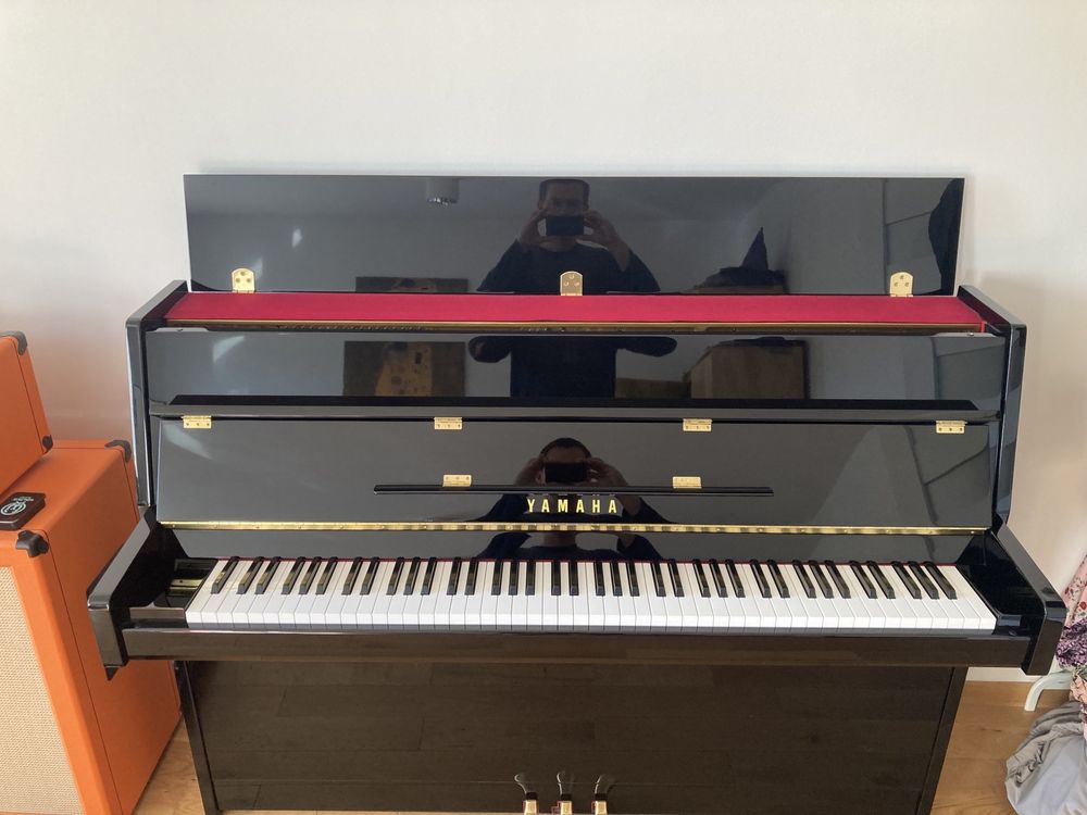 Pianino Yamaha B1 PEC czarny połysk + chrom