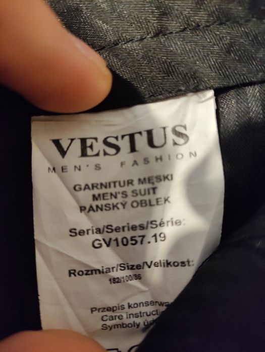 Sprzedam garnitur w kratę 182cm