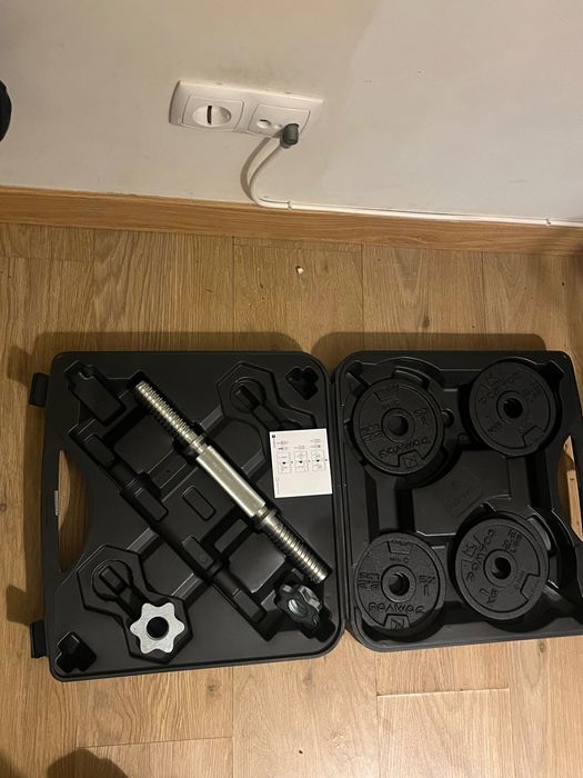 Pesos e halteres de musculação