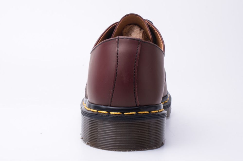 Półbuty klasyczne mokasyny martensy lojdy eleganckie unisex