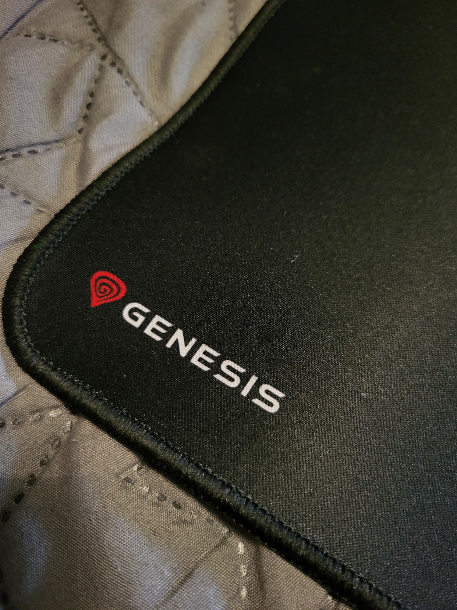 podkładka pod myszkę "genesis"