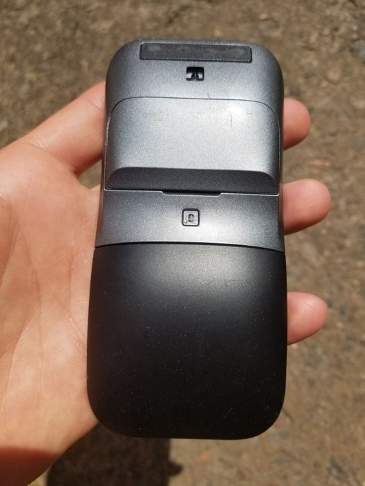 Преміум мишка відразу для 2-ох гаджетів Dell Bluetooth WM615 - Чорна