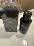Pusty flakon Dior Sauvage