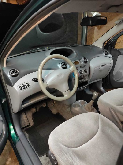 Toyota Yaris 1.0 1999