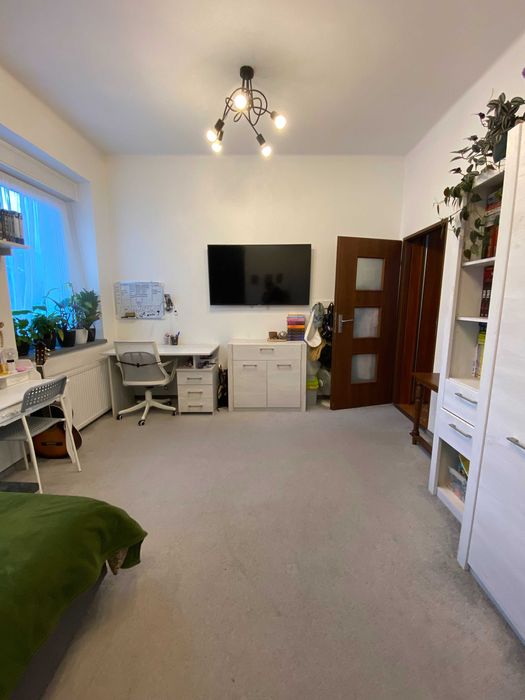sprzedam ładne i wygodne mieszkanie 89,5 m2 w dobrej okolicy prywatnie
