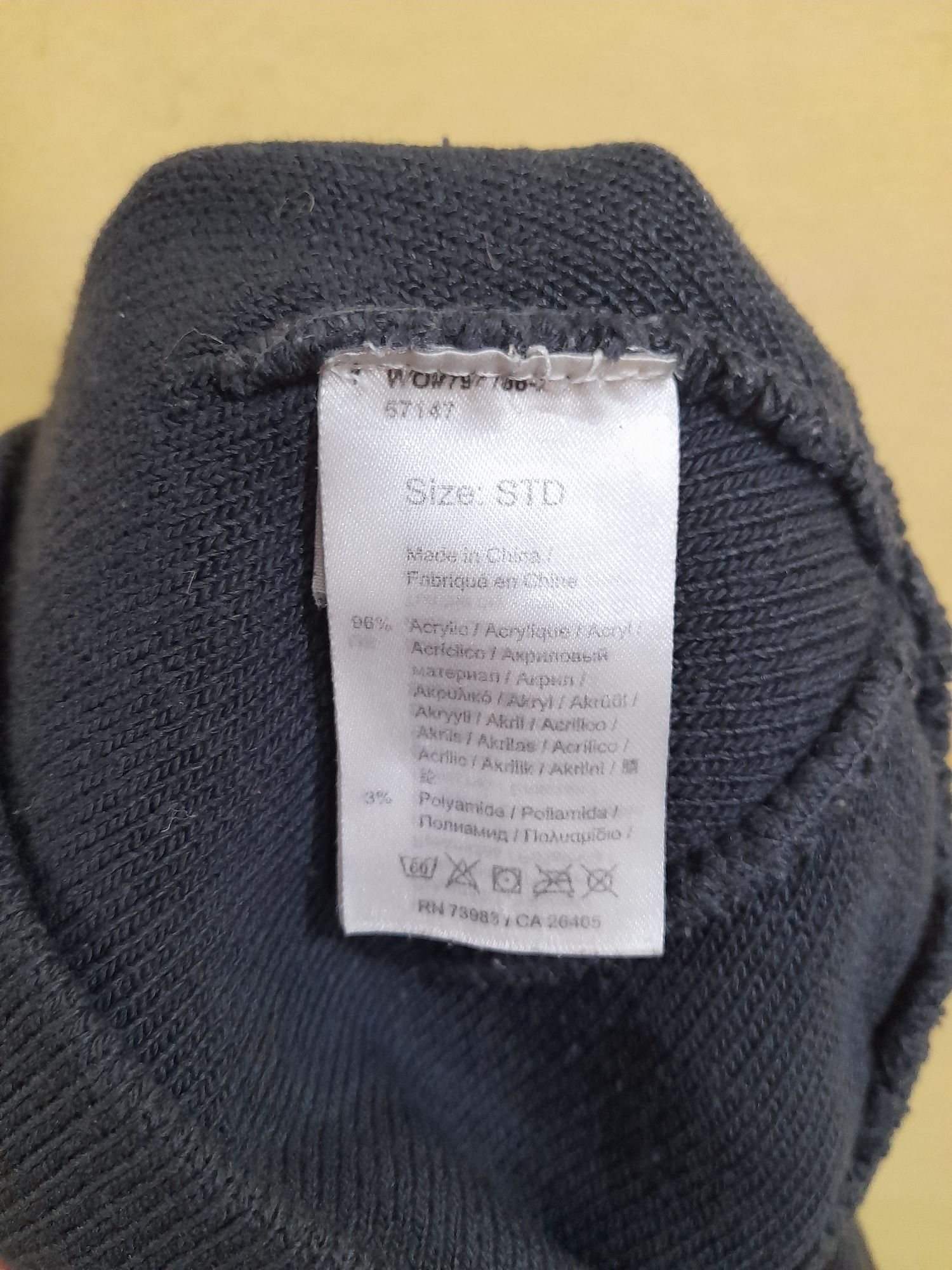 Helly Hansen оригінал демісезонна шапка