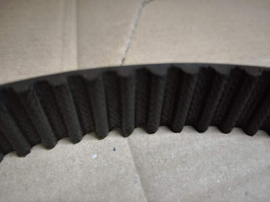 Комплект ГРМ + генератора Volvo xc90 2.4 d5