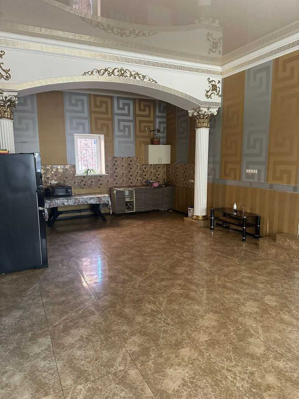 Продам дом Б. Даниловка Киевский р-н, м. Героев Труда