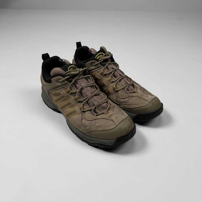 Кросівки Adidas Walking Herren-Sportschuh 42 27 см коричневі хакі