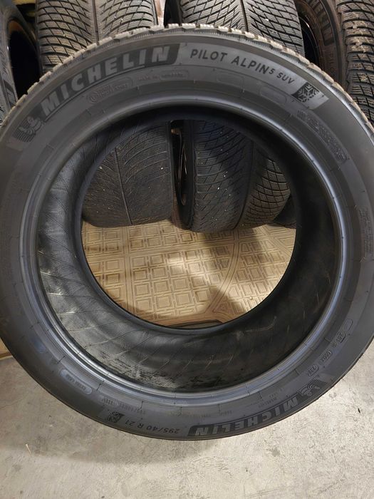 Зимова гума Michelin Alpain PILOT 5