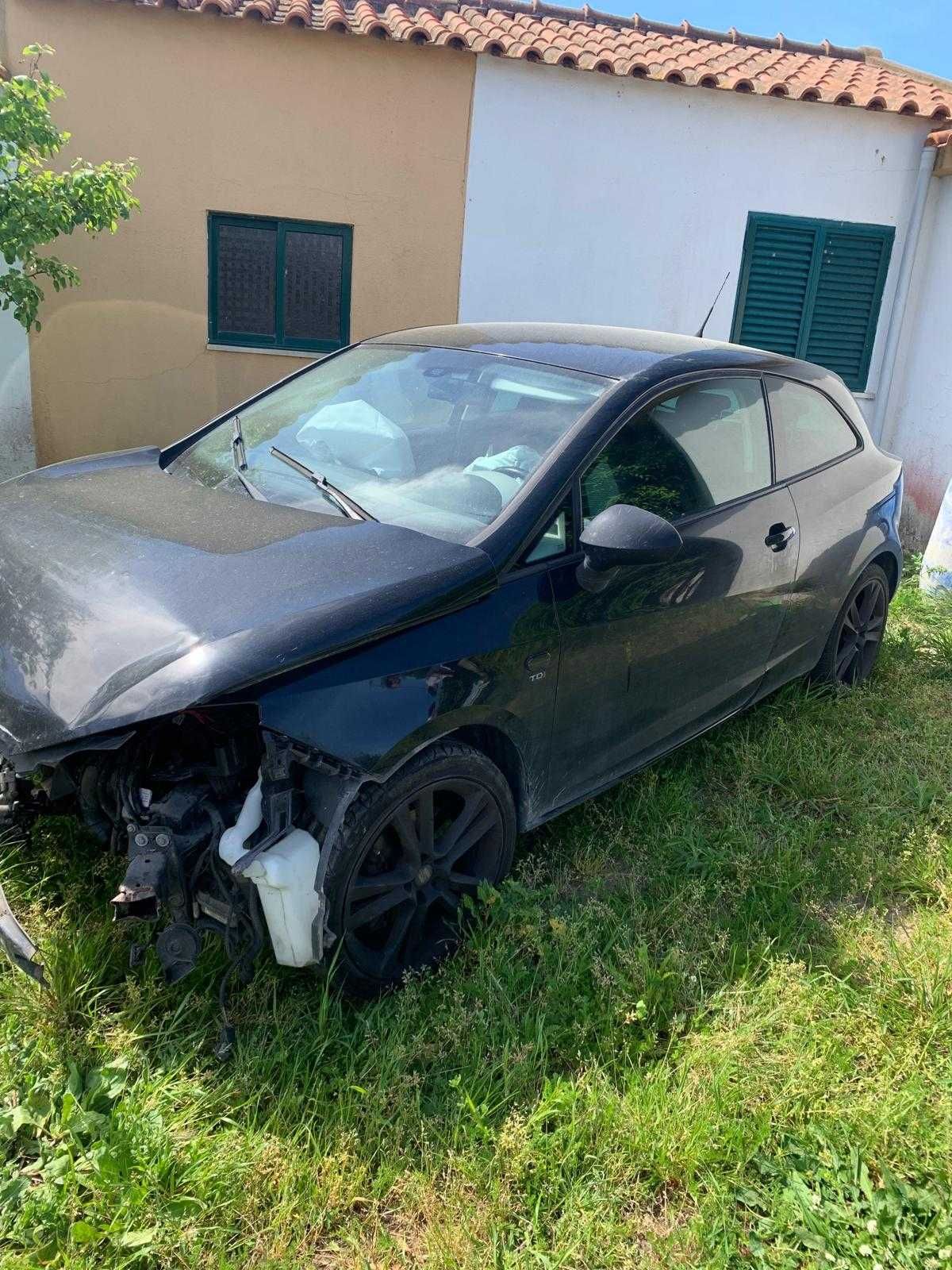 SEAT Ibiza 1.6 salvado