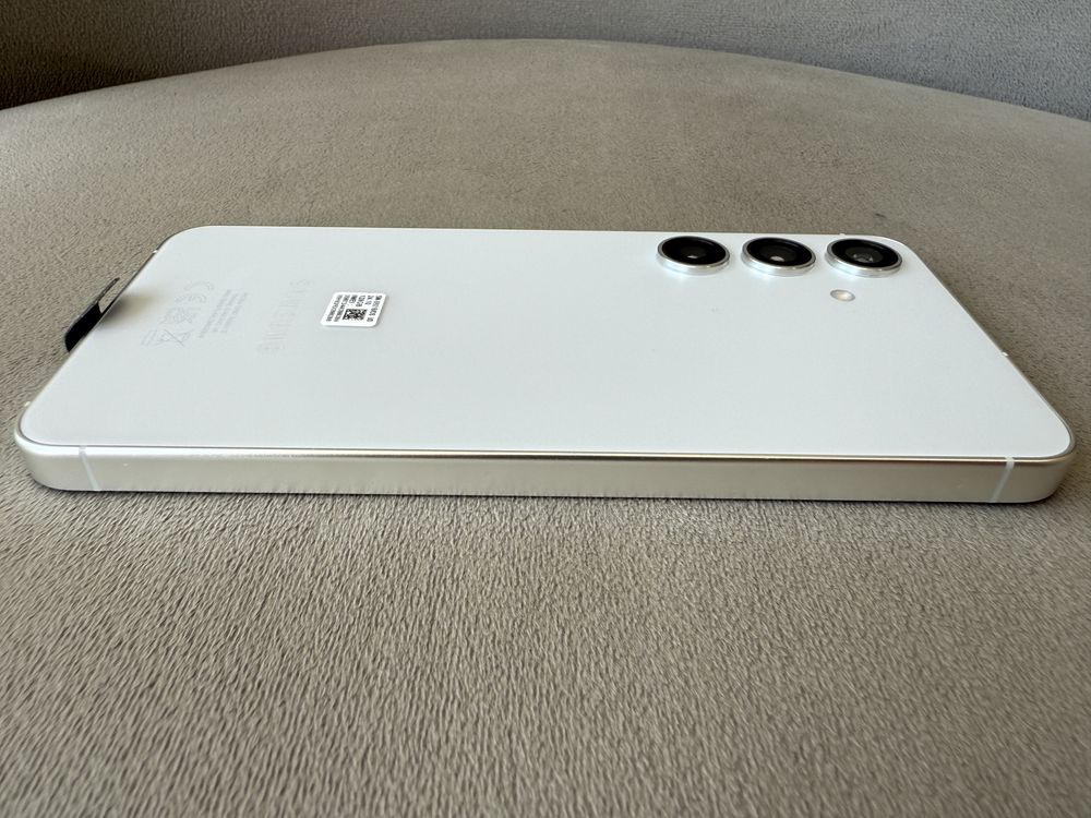 Samsung Galaxy S24 8/128Gb Marble Gray New