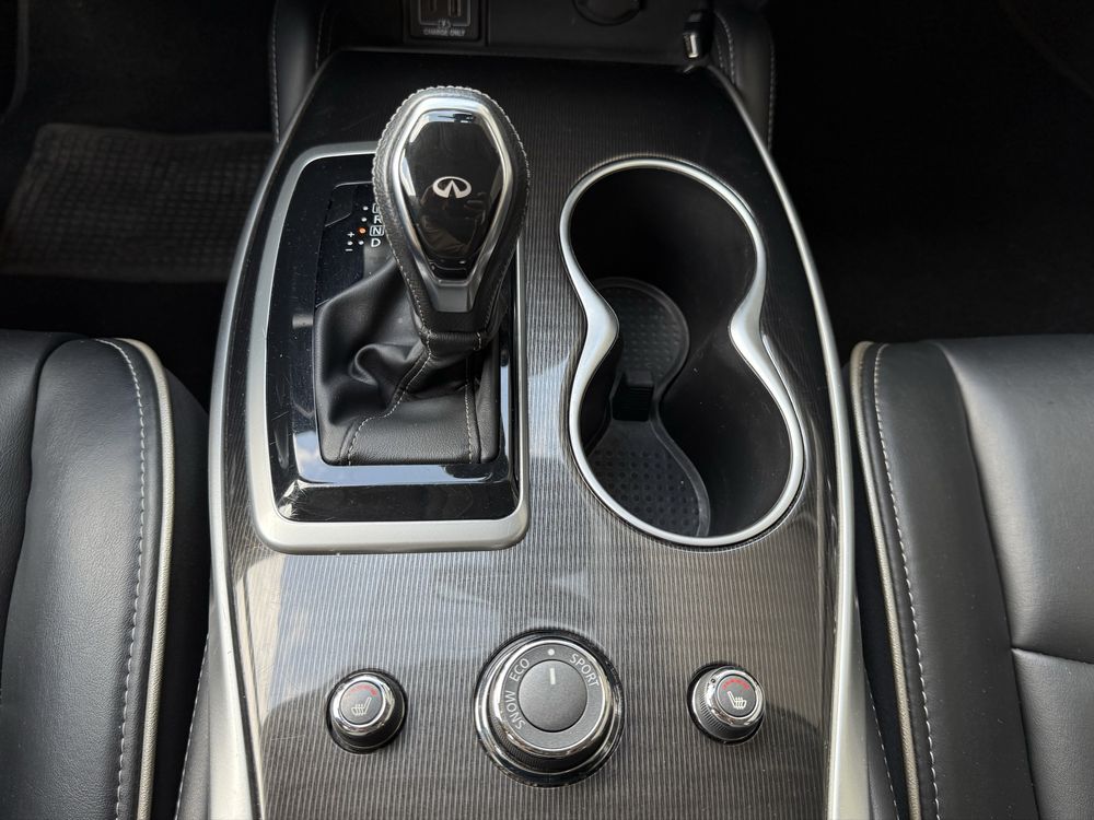 Infiniti QX60 2020 року, 3.5 бензин, автомат, повний привід, 67 т.км.