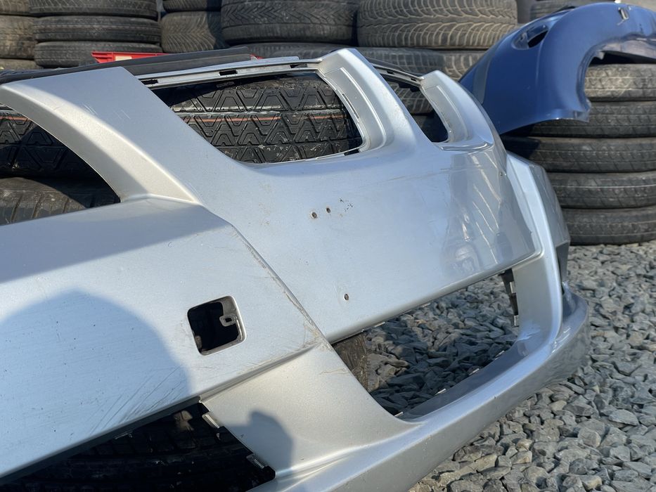 Передній Бампер Е90 Е91 Дорестайл Titan Silber 354 BMW E90 E91 Сірий