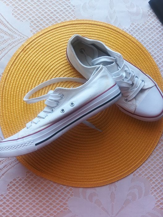 Sprzedam buty damskie