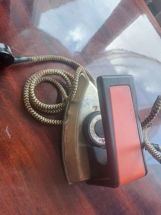 Утюг дорожный времен ссср