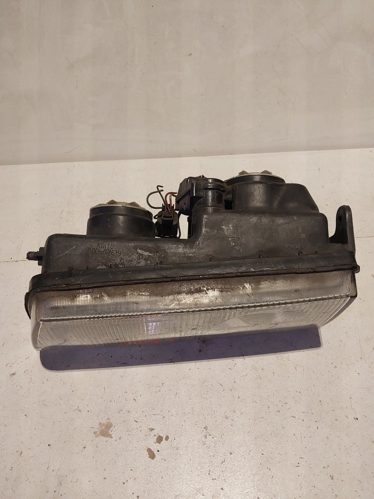 Mitsubishi L 300 L300 lewa lampa przednia reflektor lewy