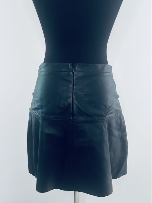 Zara спідниця чорна шкіряна