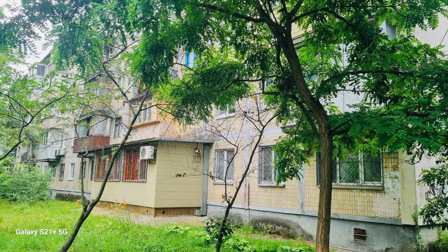 Долгосрочная аренда 3 комн. квартира 56 кв.м. по ул.Михаила Донца  12