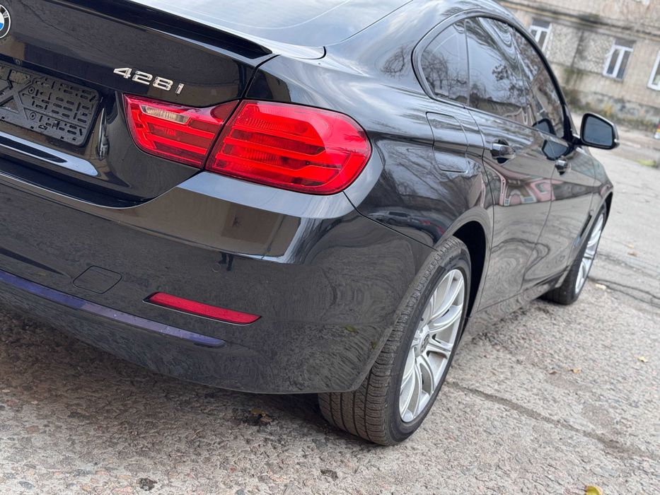 BMW 4 Series 2016 Series 2016F32    428i АТ (245 к.с.) xDrive    Base