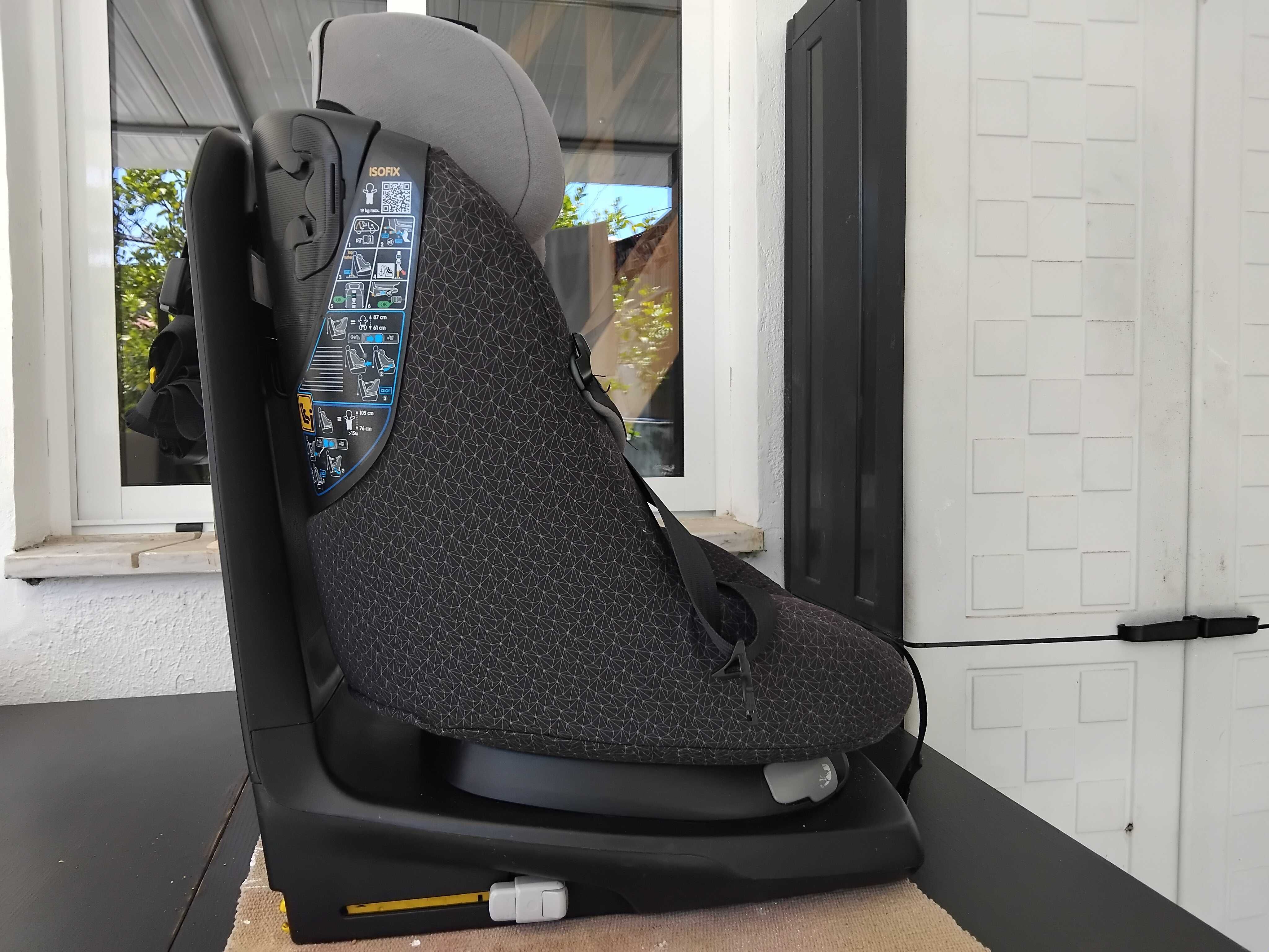 Cadeira Auto Bébéconfort AxissFix