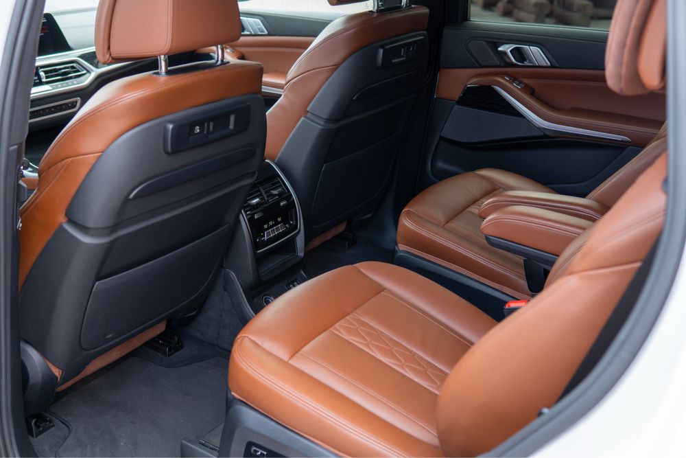 Auto do ślubu BMW x7