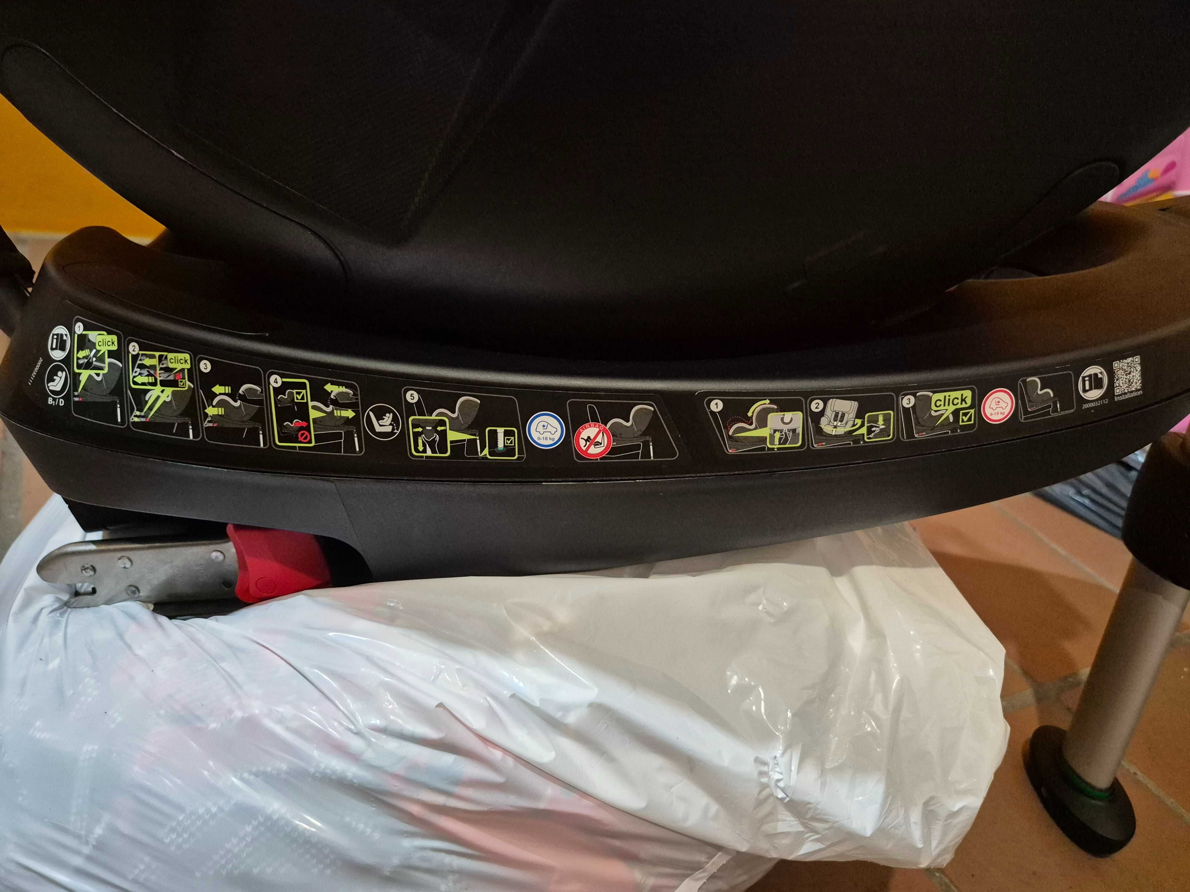 Cadeira Auto Britax Römer DUALFIX 2R com ISOFIX 0-18kgs ou 4anos