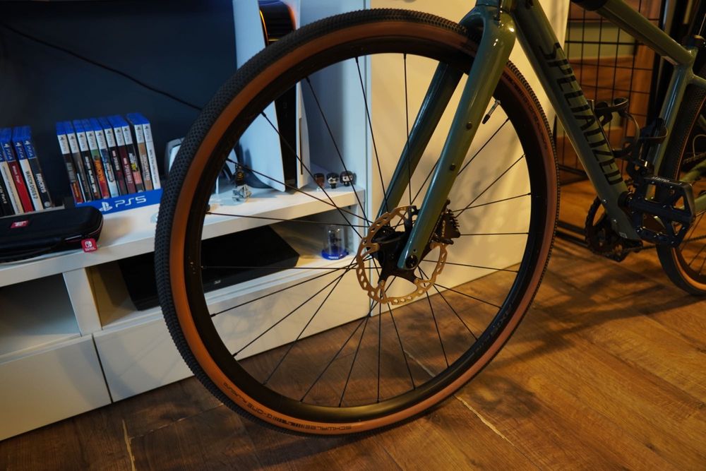 Komplet kół AXIS gravel szosa sztywne osie 12x100 12x142