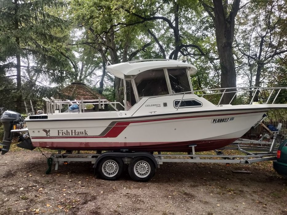 Łódź motorowa z przyczepą dwa silniki Yamaha