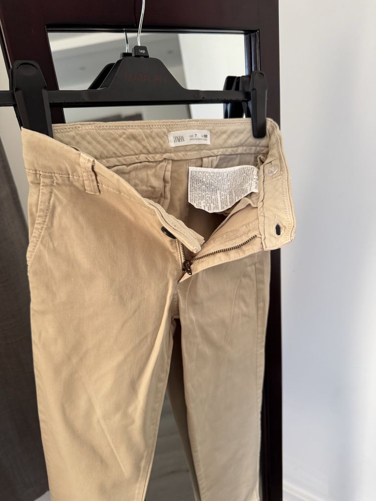 Як нові!Штани Чіноси Zara беж на 6-7років 122см прямі базові вільного
