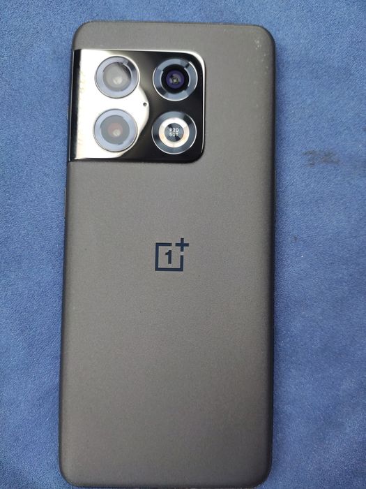 Oneplus 10 pro 12/256 (NE2215)