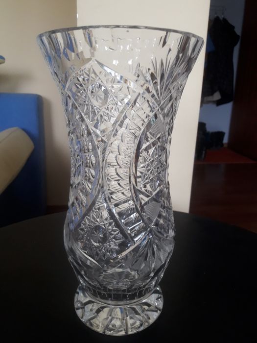 Wazon kryształowy Prl, wys. 26 cm.