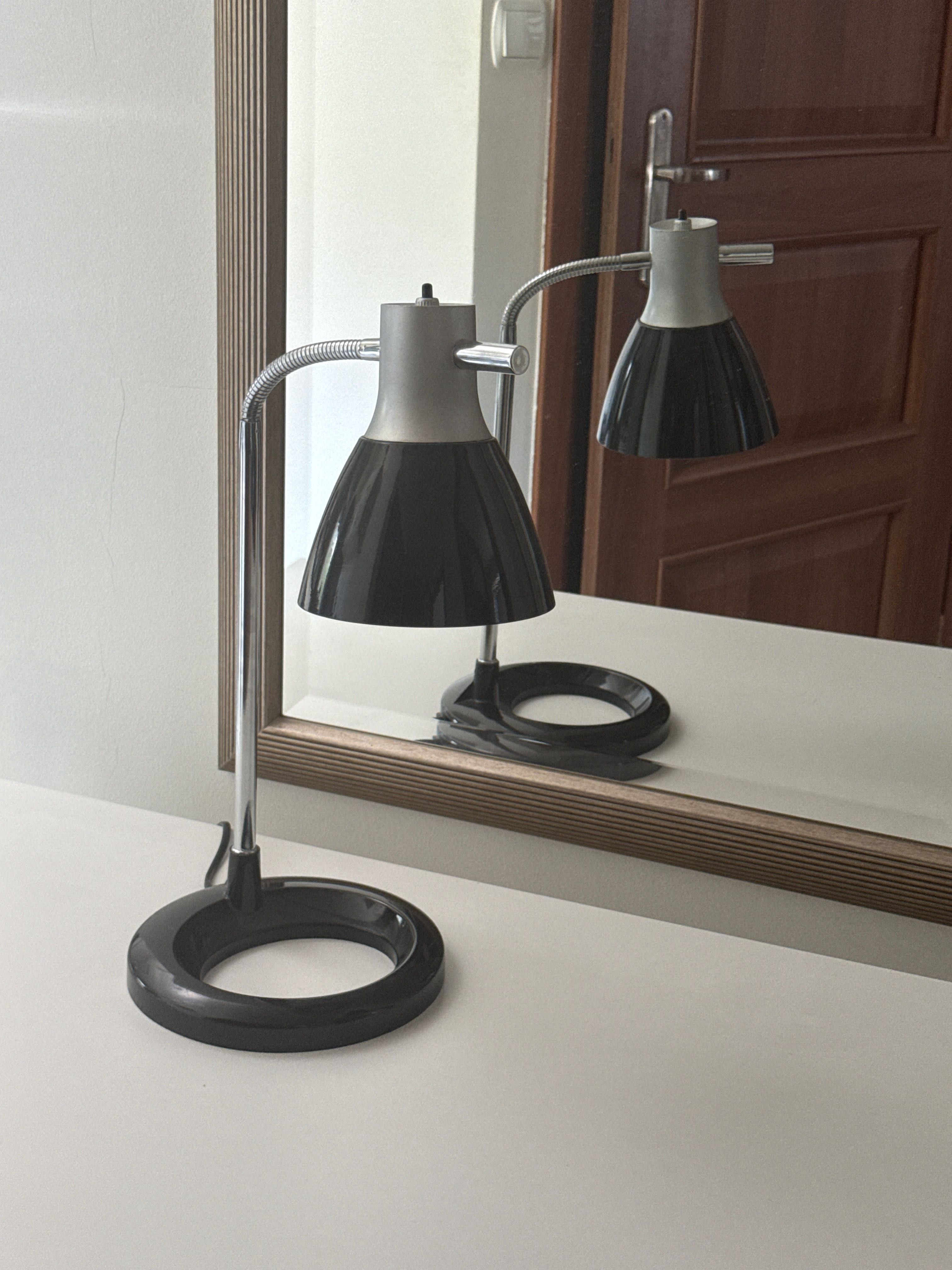 Lampka czarno srebrna
