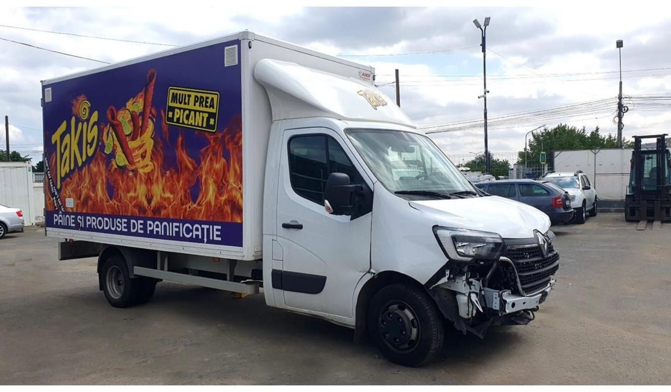 Renault Master 4 Izoterma/bliźniak 3.5 tony  2024 rok 6 tys km przebie
