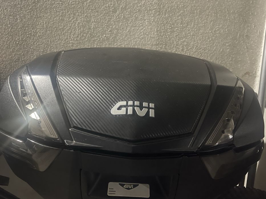 Top Case Givi 47 l Monokey