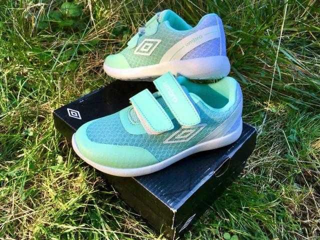 Buty dziecięcie Umbro Pokino Velcro Rozmiar 29 miętowe białe