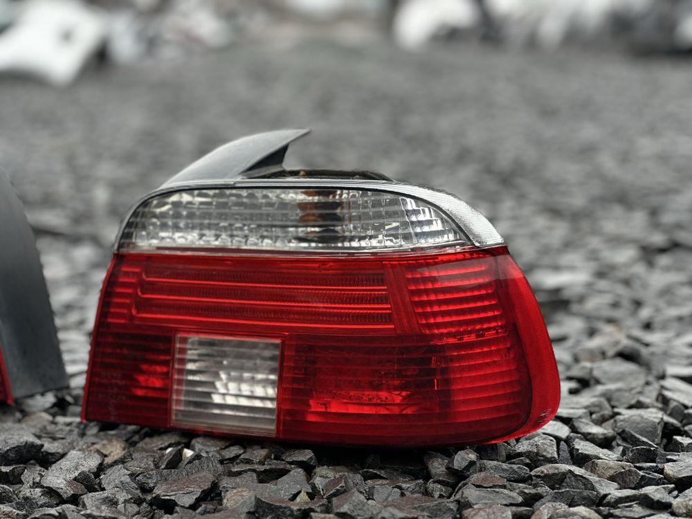 Стопи BMW E39 Седан Рестайл Білі  Фонарь БМВ Е39 дорест  Идеал