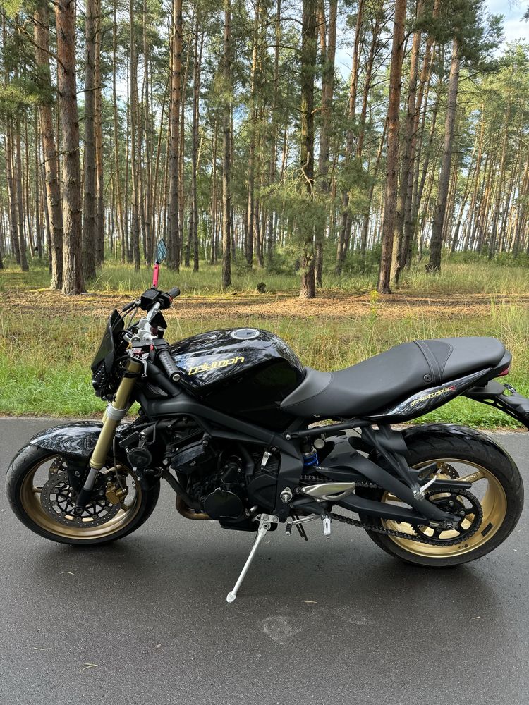 Triumph street triple 675r