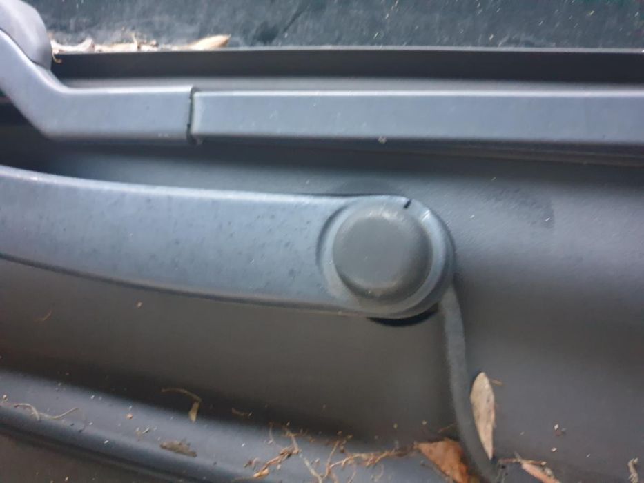 Motor limpa vidros frente TESLA Model 3 (5YJ3)