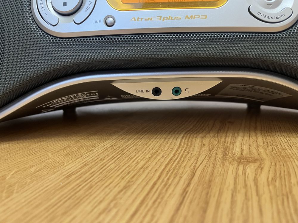 Магнітола  Sony zs-sn10l CD-R/RW mp3 AUX FM